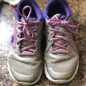 Nike Girls Tennis Shoes